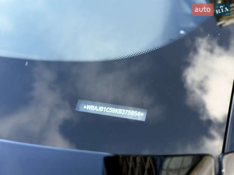 Седан BMW 5 Series 2018 в Львове фото 12 Седан BMW 5 Series 2018 в Львове