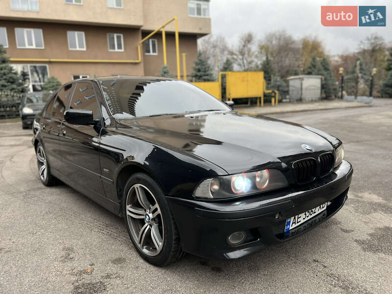 BMW 5 Series 1999