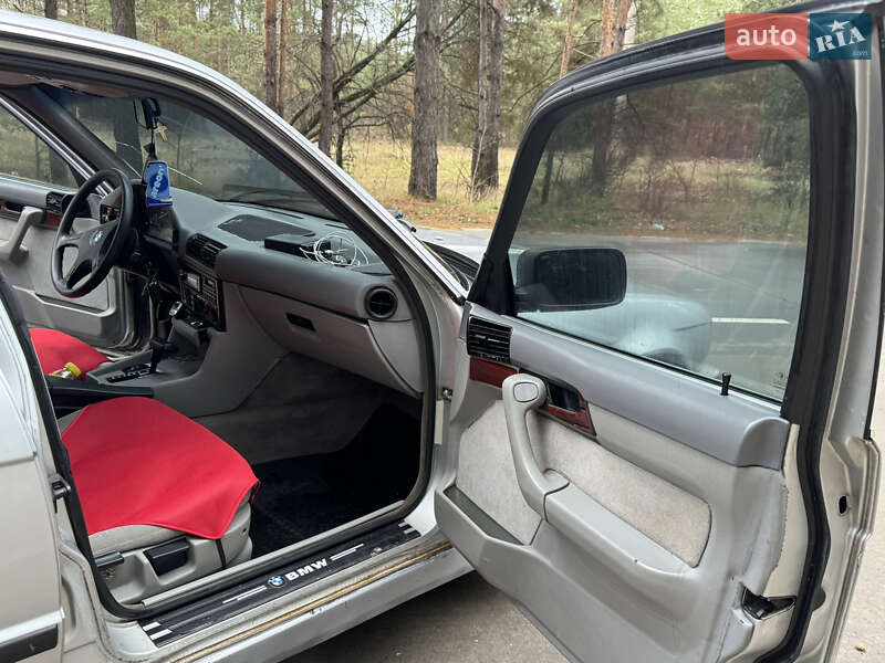 Седан BMW 5 Series 1990 в Славуте фото 10 Седан BMW 5 Series 1990 в Славуте