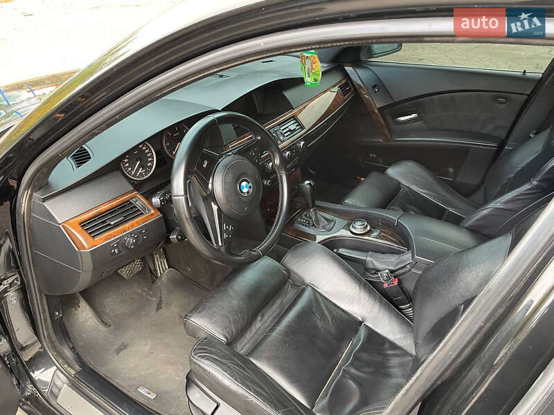 Седан BMW 5 Series 2007 в Збараже