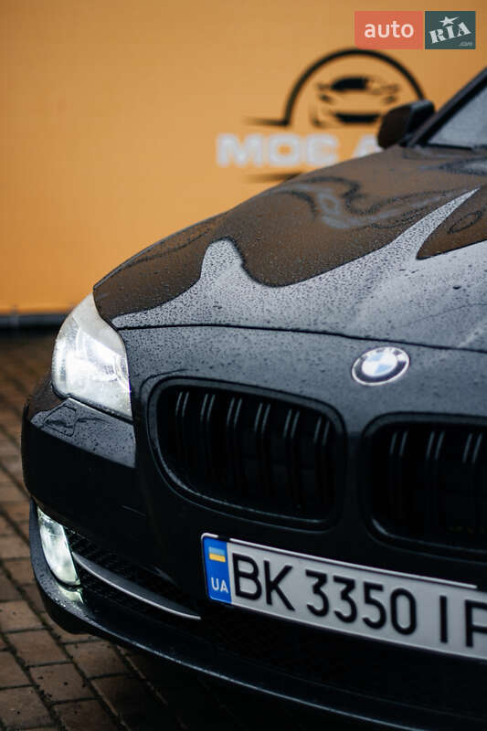 Универсал BMW 5 Series 2012 в Ровно