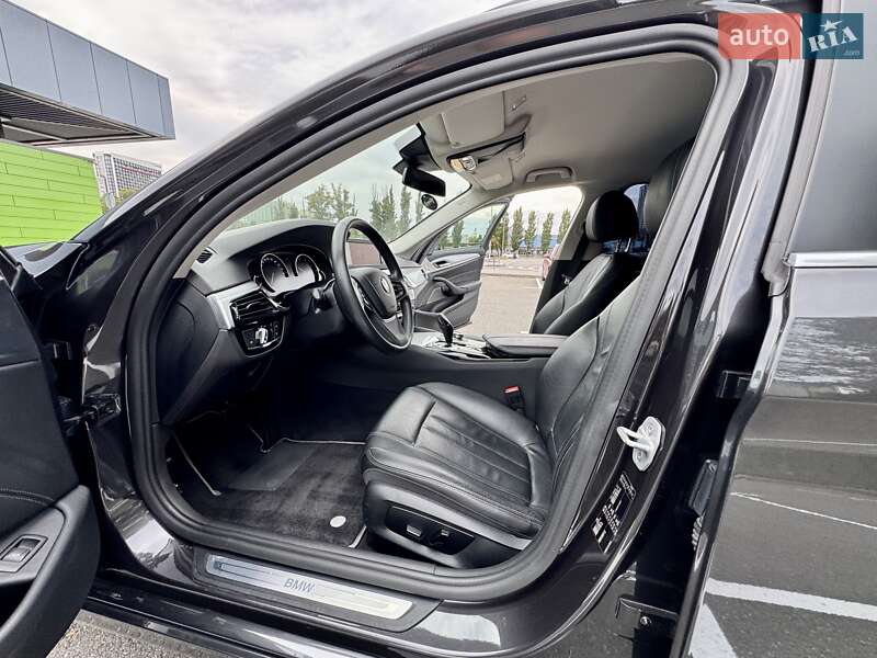 Универсал BMW 5 Series 2017 в Киеве фото 31 Универсал BMW 5 Series 2017 в Киеве