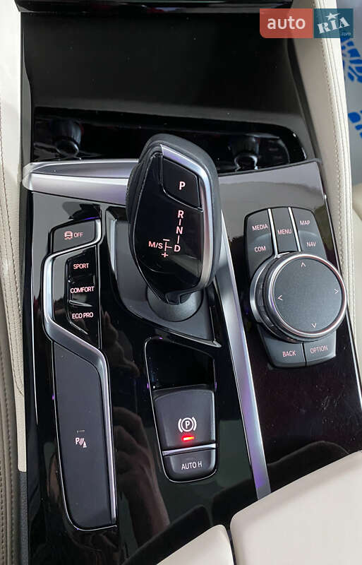 Седан BMW 5 Series 2017 в Львове