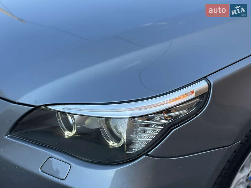 Седан BMW 5 Series 2004 в Коломые