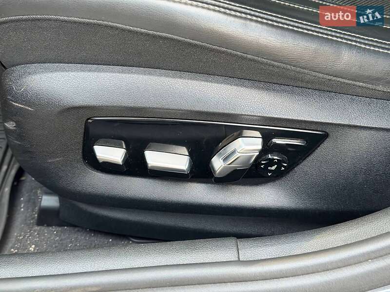 Седан BMW 5 Series 2017 в Кривом Роге