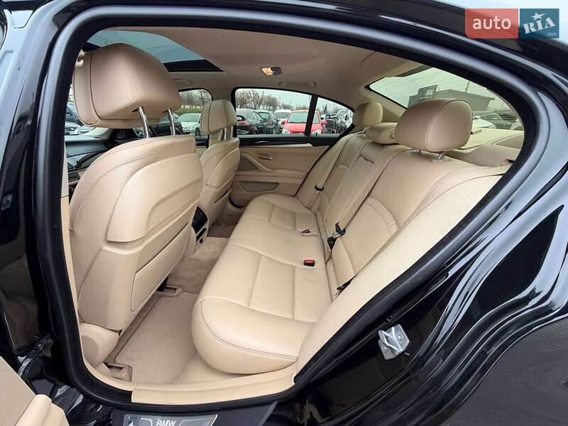 Седан BMW 5 Series 2014 в Кривом Роге