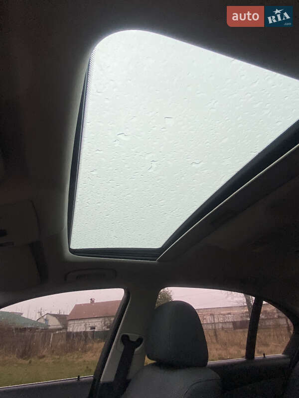 Седан BMW 5 Series 2004 в Славуте