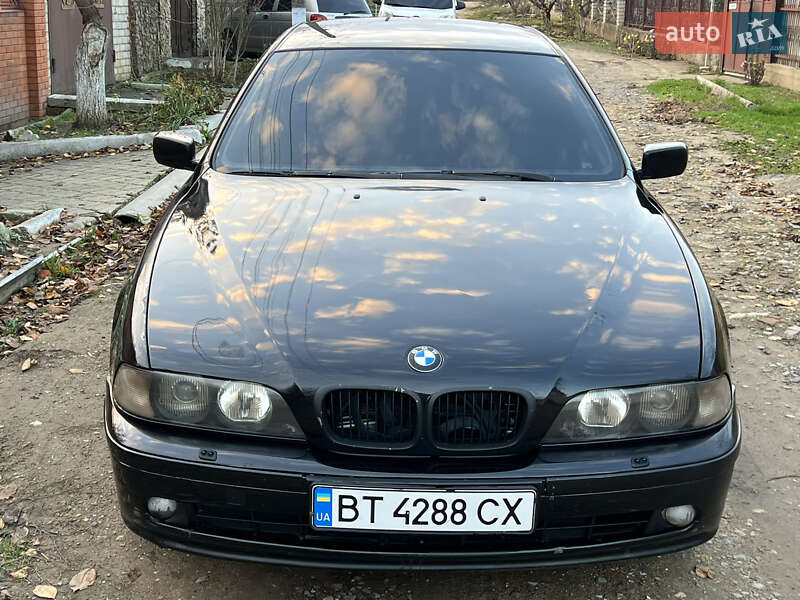 Седан BMW 5 Series 2003 в Херсоне