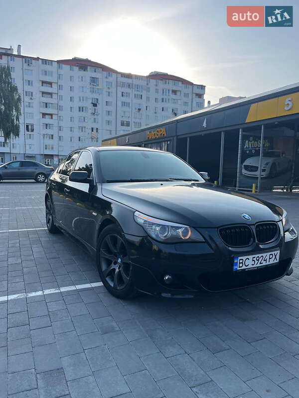 Седан BMW 5 Series 2008 в Львове