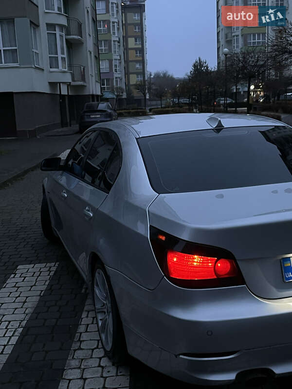 Седан BMW 5 Series 2007 в Ивано-Франковске