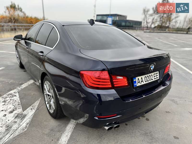 Седан BMW 5 Series 2016 в Киеве