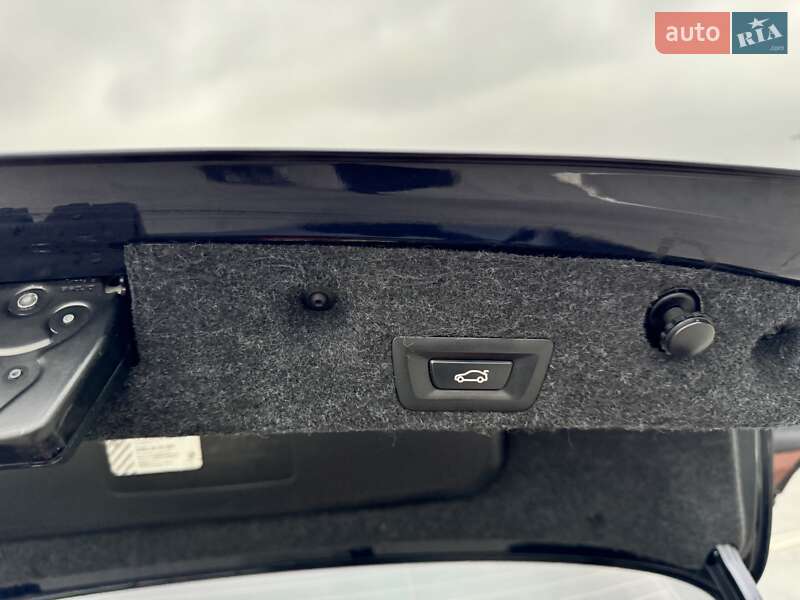 Седан BMW 5 Series 2016 в Киеве