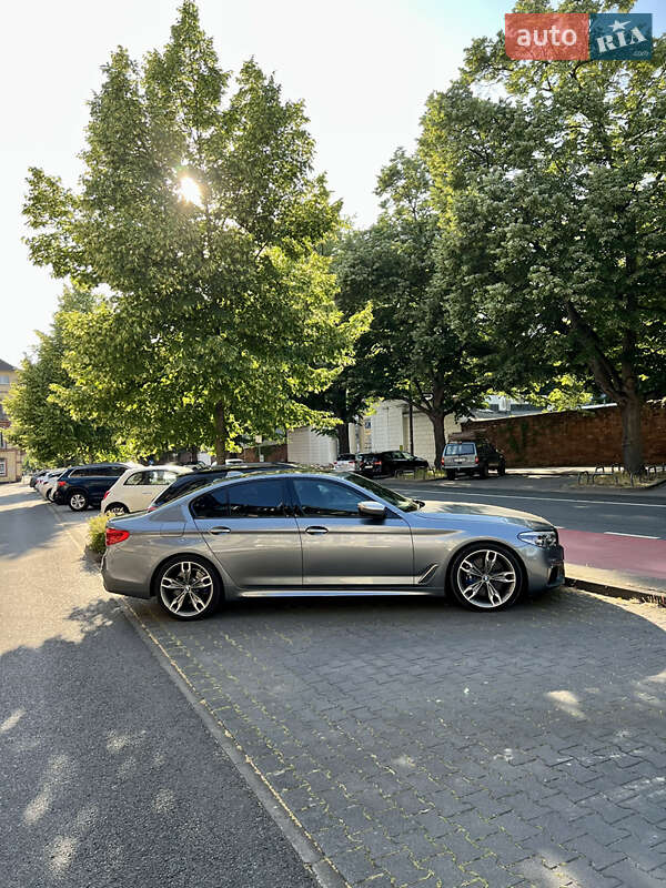 Седан BMW 5 Series 2018 в Киеве