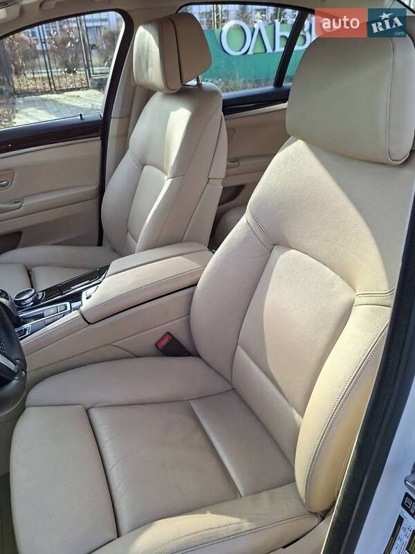 Седан BMW 5 Series 2013 в Кременчуге