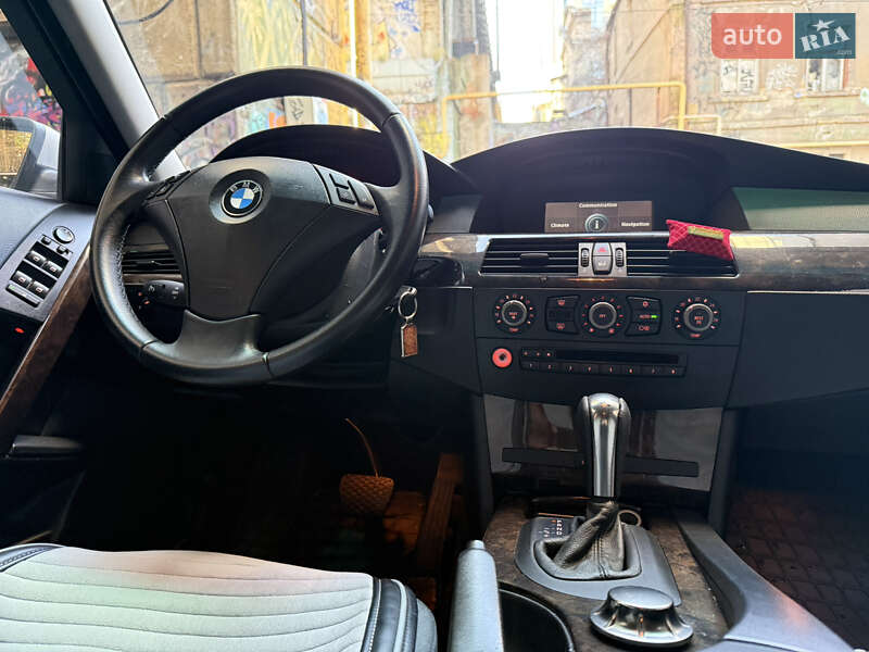 Универсал BMW 5 Series 2004 в Одессе