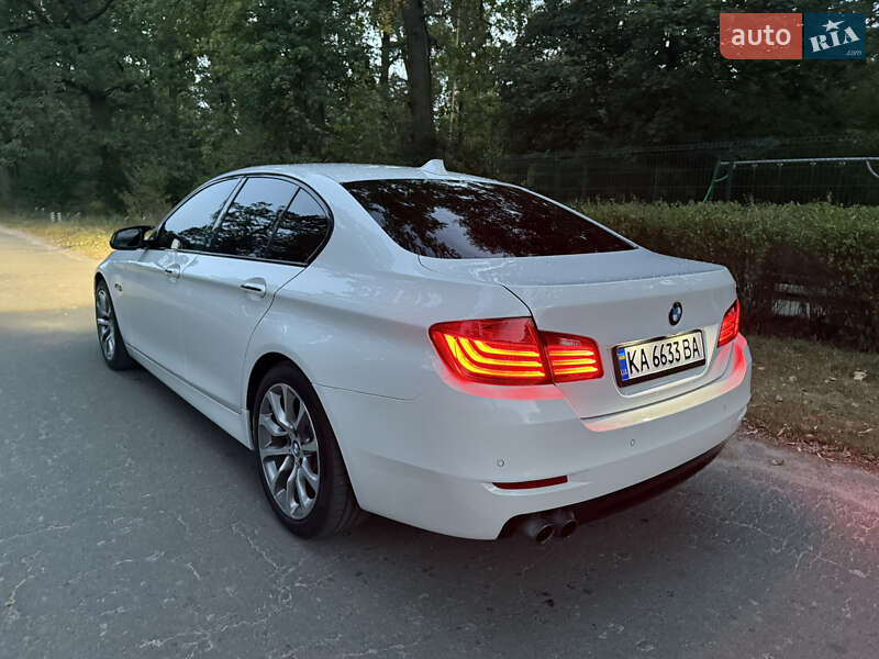 Седан BMW 5 Series 2015 в Киеве