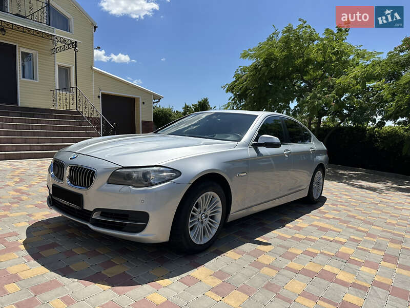 Седан BMW 5 Series 2014 в Одессе