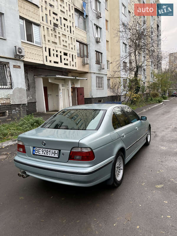 Седан BMW 5 Series 1998 в Одессе