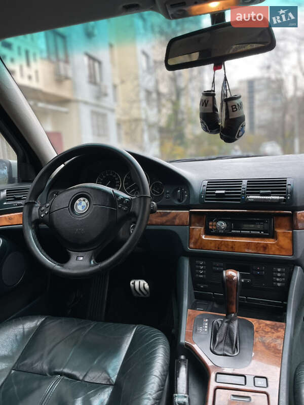 Седан BMW 5 Series 1998 в Одессе