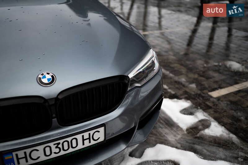Седан BMW 5 Series 2018 в Львове