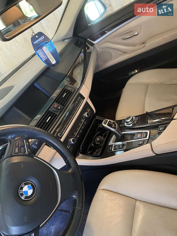 Универсал BMW 5 Series 2012 в Звягеле фото 32 Универсал BMW 5 Series 2012 в Звягеле
