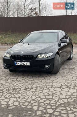 Седан BMW 5 Series 2010 в Полтаве