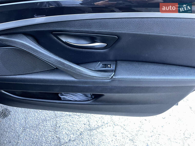 Седан BMW 5 Series 2010 в Полтаві фото 16 Седан BMW 5 Series 2010 в Полтаві