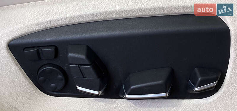 Седан BMW 5 Series 2013 в Львове фото 9 Седан BMW 5 Series 2013 в Львове