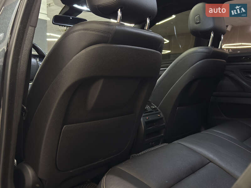 Седан BMW 5 Series 2014 в Миколаєві