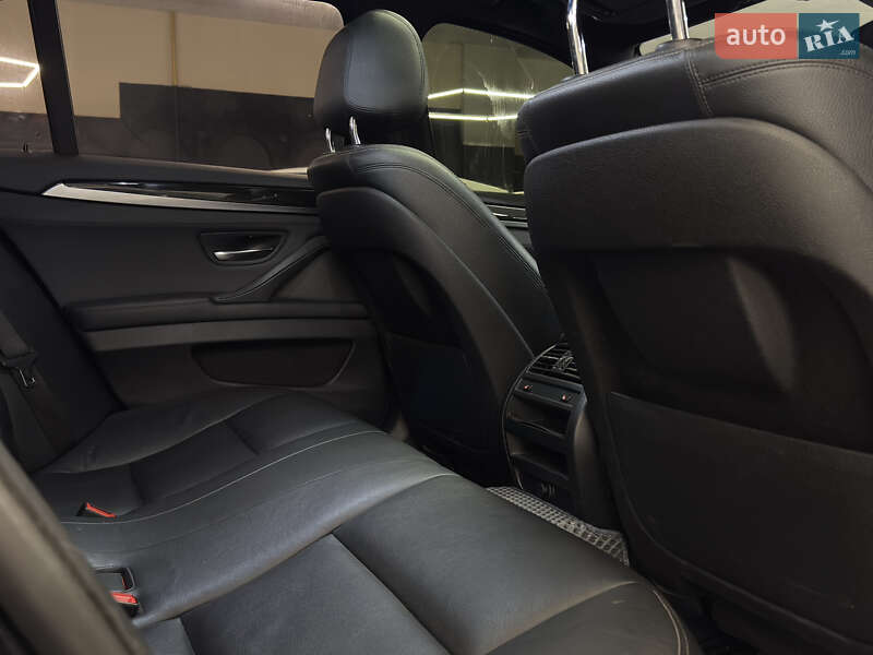Седан BMW 5 Series 2014 в Миколаєві
