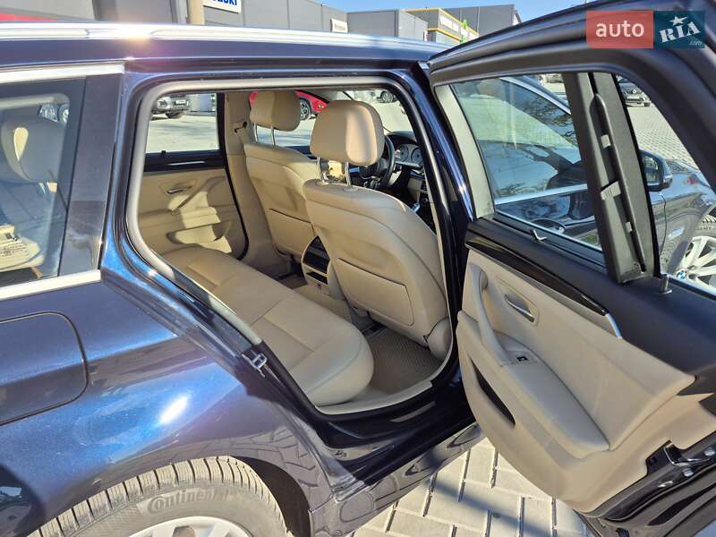 Универсал BMW 5 Series 2016 в Кропивницком