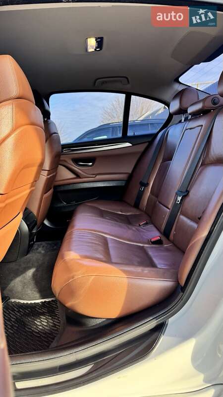 Седан BMW 5 Series 2013 в Кропивницком