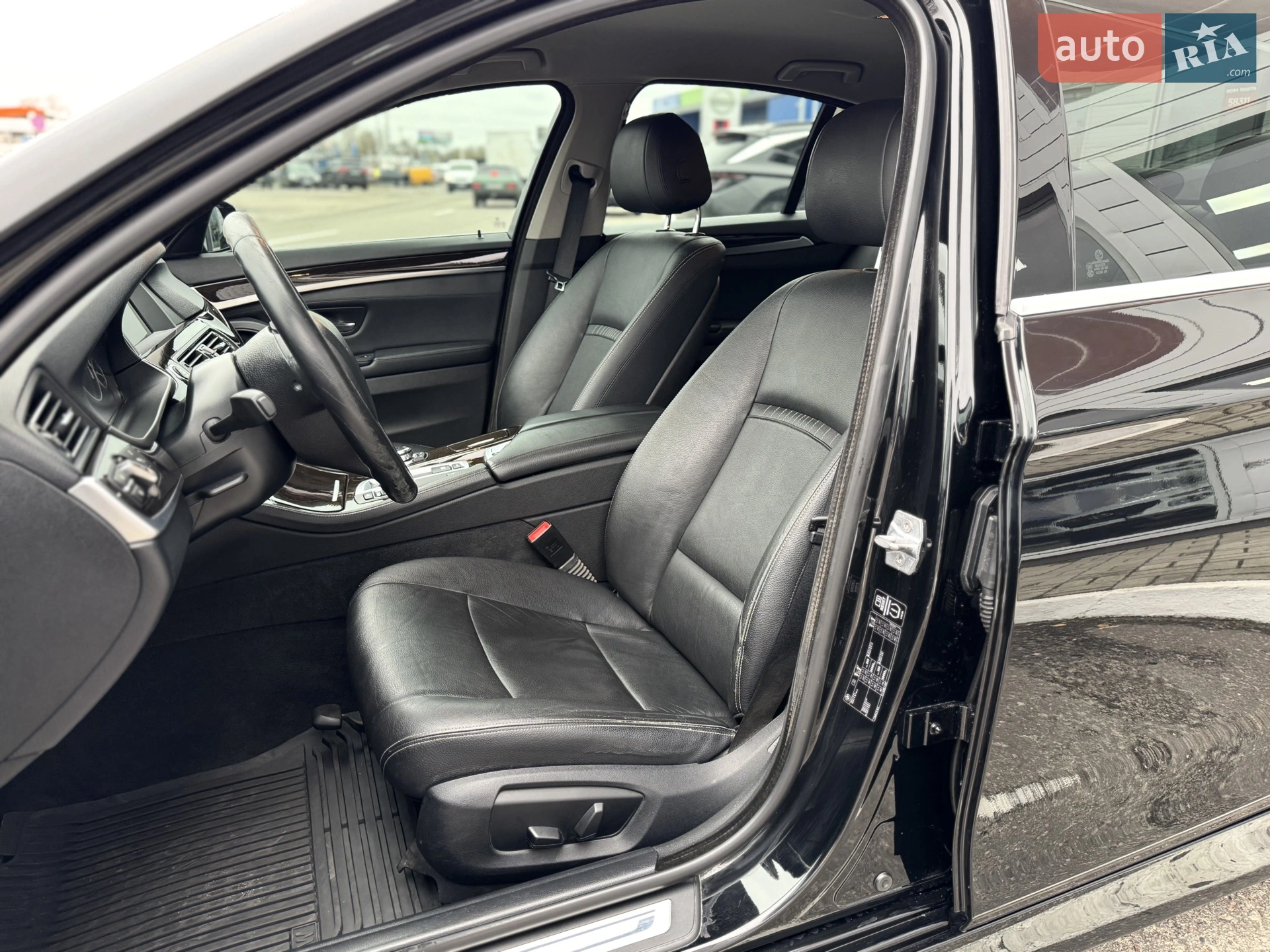 2013 BMW 5er - мініатюра 11