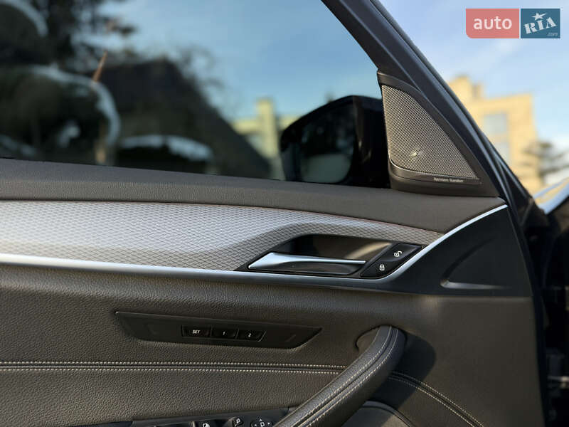 Седан BMW 5 Series 2018 в Львове фото 28 Седан BMW 5 Series 2018 в Львове