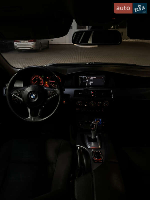 Универсал BMW 5 Series 2010 в Львове
