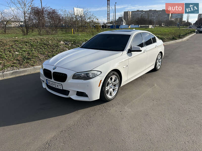 Седан BMW 5 Series 2012 в Южноукраинске
