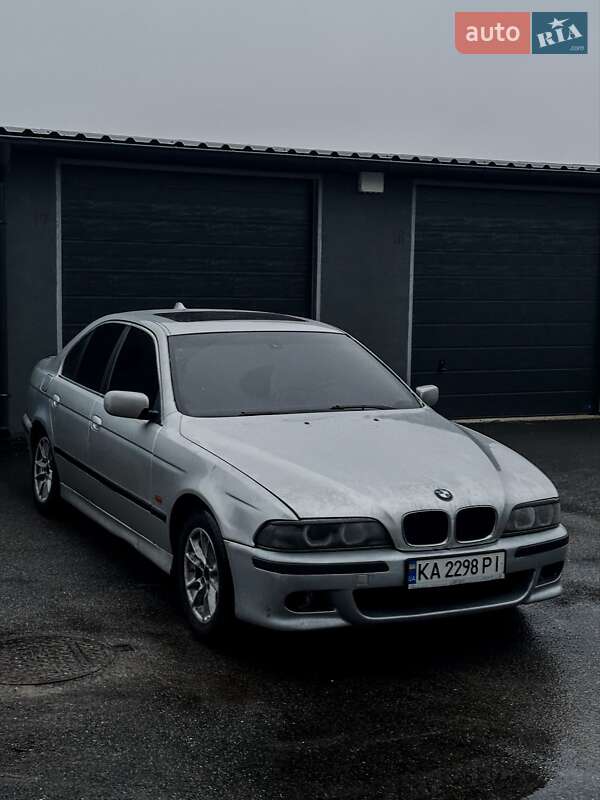 Седан BMW 5 Series 1997 в Чернигове