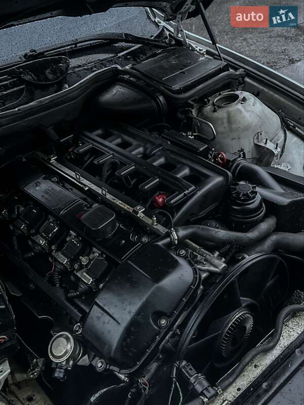 Седан BMW 5 Series 1997 в Чернигове