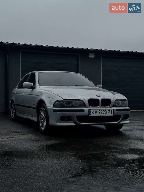 Седан BMW 5 Series 1997 в Чернигове