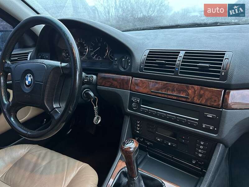 Седан BMW 5 Series 1996 в Решетиловке