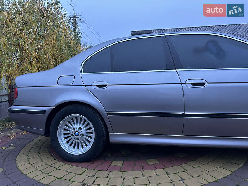 Седан BMW 5 Series 1996 в Решетиловке