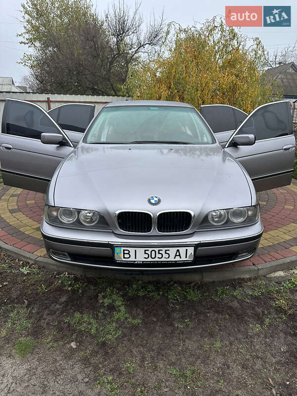 Седан BMW 5 Series 1996 в Решетиловке