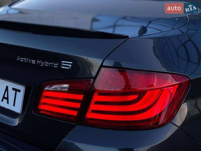 Седан BMW 5 Series 2013 в Днепре