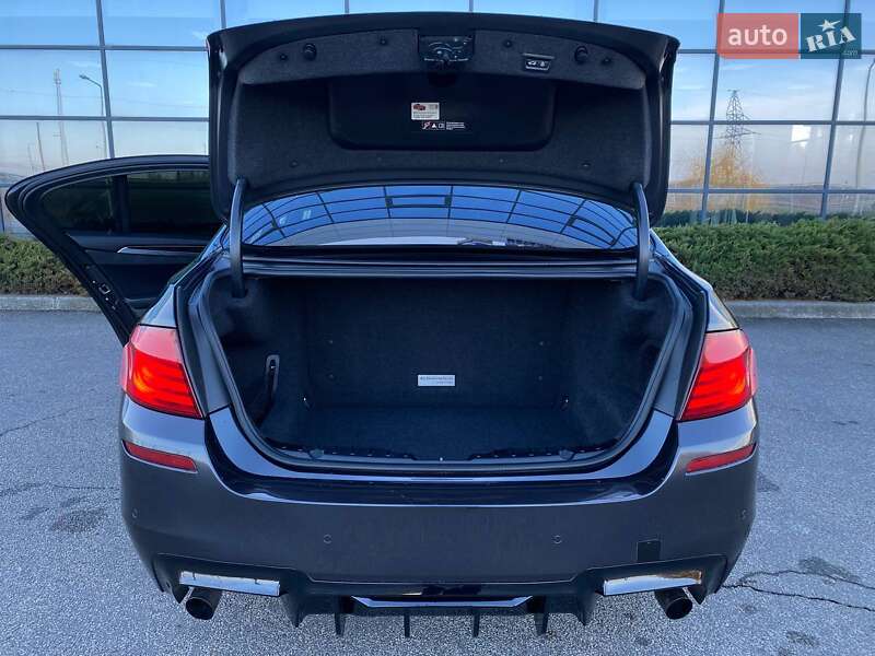 Седан BMW 5 Series 2013 в Днепре