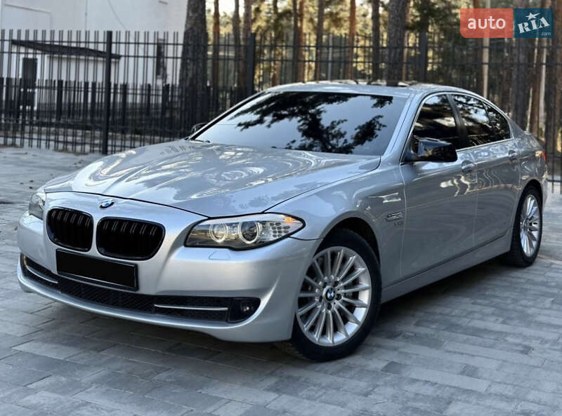Седан BMW 5 Series 2011 в Богодухіву