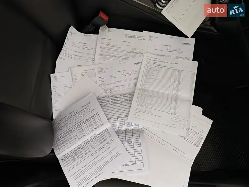 Седан BMW 5 Series 2010 в Тернополе документ