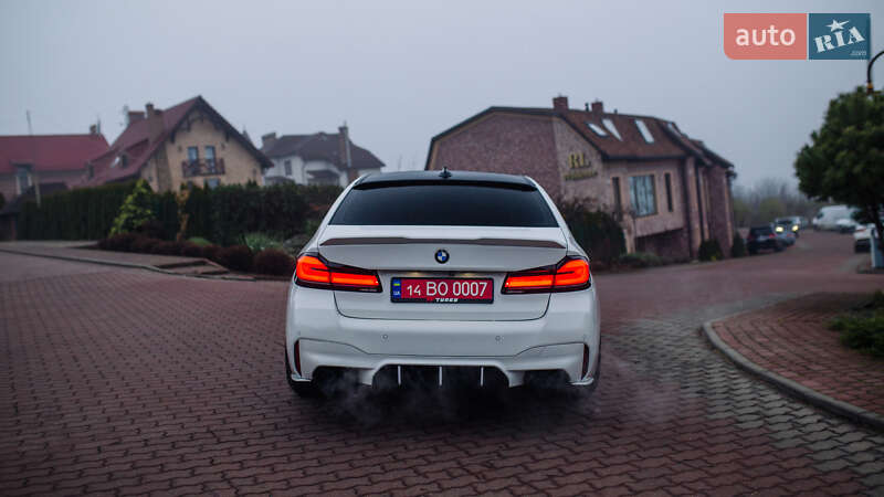 Седан BMW 5 Series 2017 в Залещиках