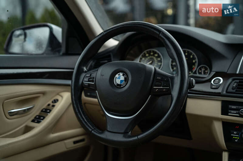 Седан BMW 5 Series 2014 в Черновцах