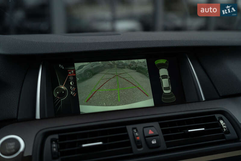 Седан BMW 5 Series 2014 в Черновцах