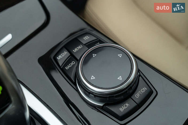 Седан BMW 5 Series 2014 в Черновцах